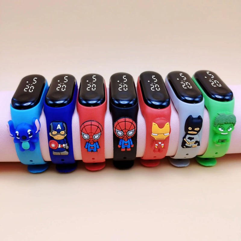 Relógio infantil Marvel Cartoon Fashion Watches Eletrônico Digital LED Display Relógios Impermeável Presente de Natal Relógios infantis Sucesso Ativa